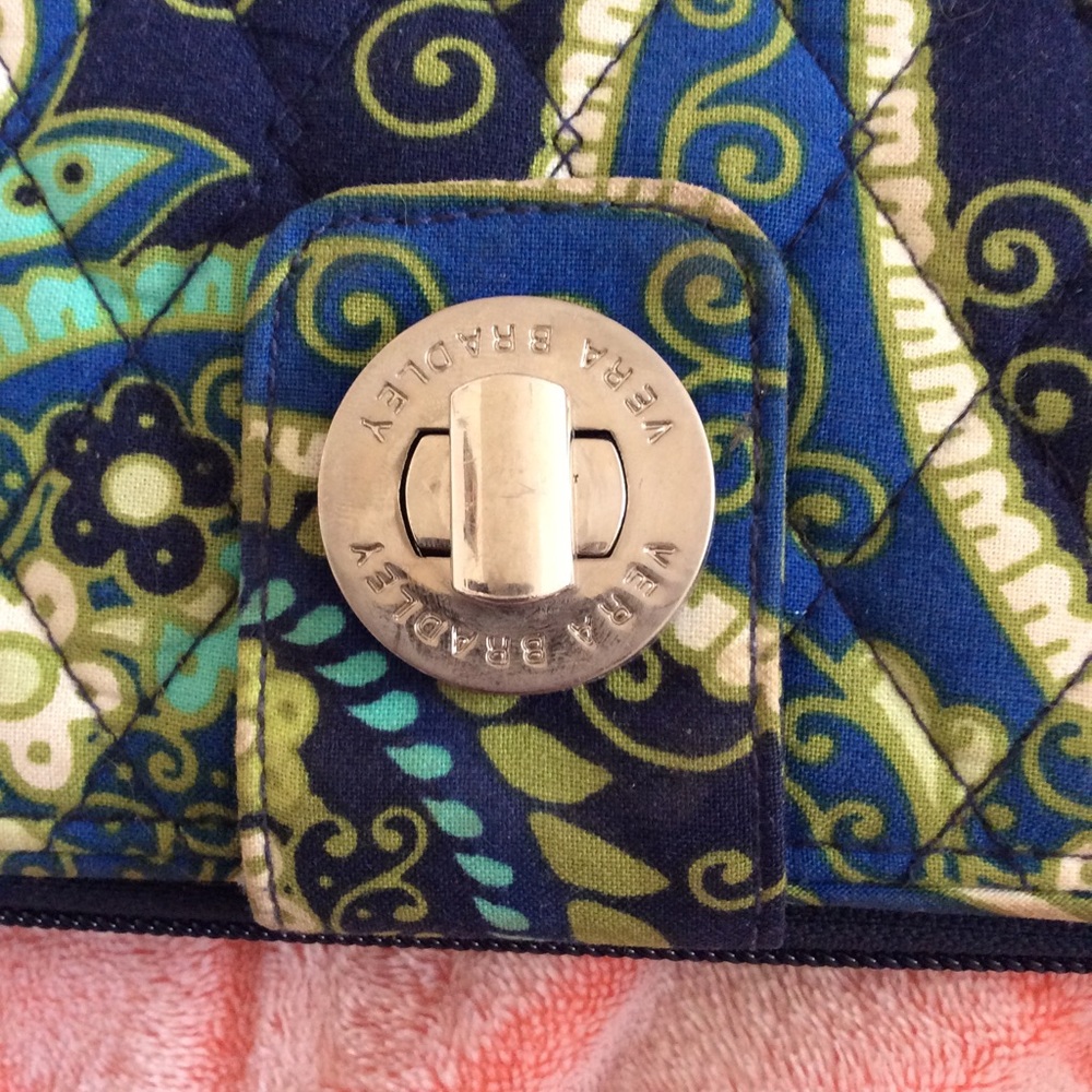 Wallet - Picture 2 of 5